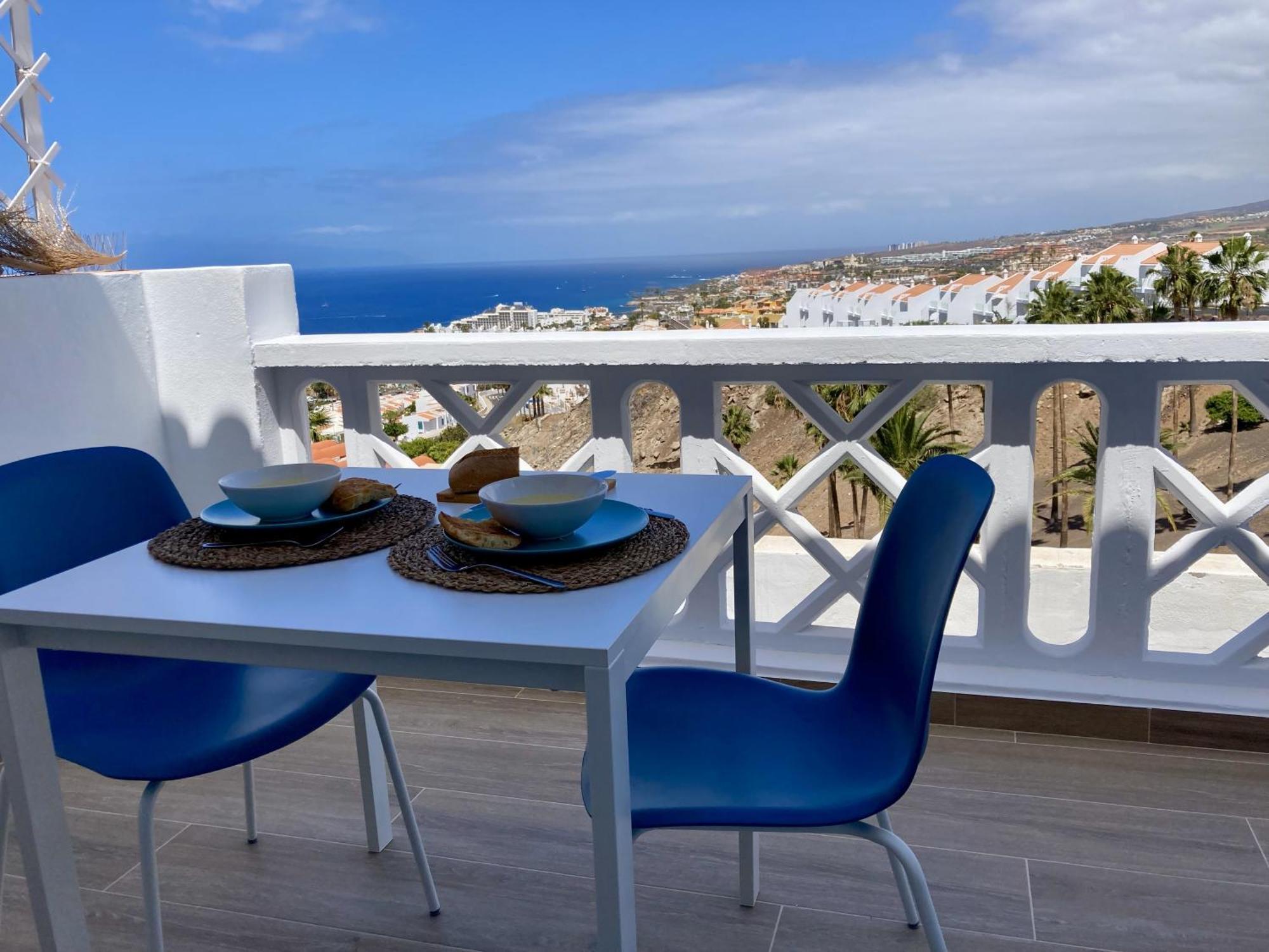 Costa Adeje - Modern Apartment With Terrace Views Of Ocean & Sunset Экстерьер фото